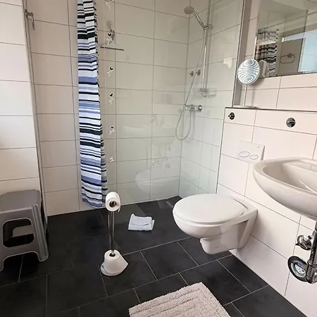 Haus Jan Am App Wattenglueck דירה קושהאבן
